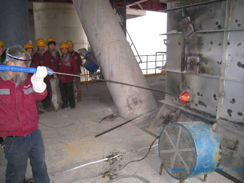 水泥廠回轉(zhuǎn)窯預(yù)熱器清理